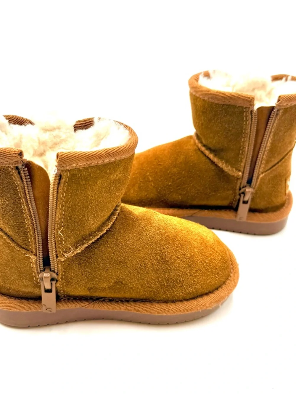 Koolaburra by UGG Kids' Victoria Mini boot Size 6 Excellent‎ Condition